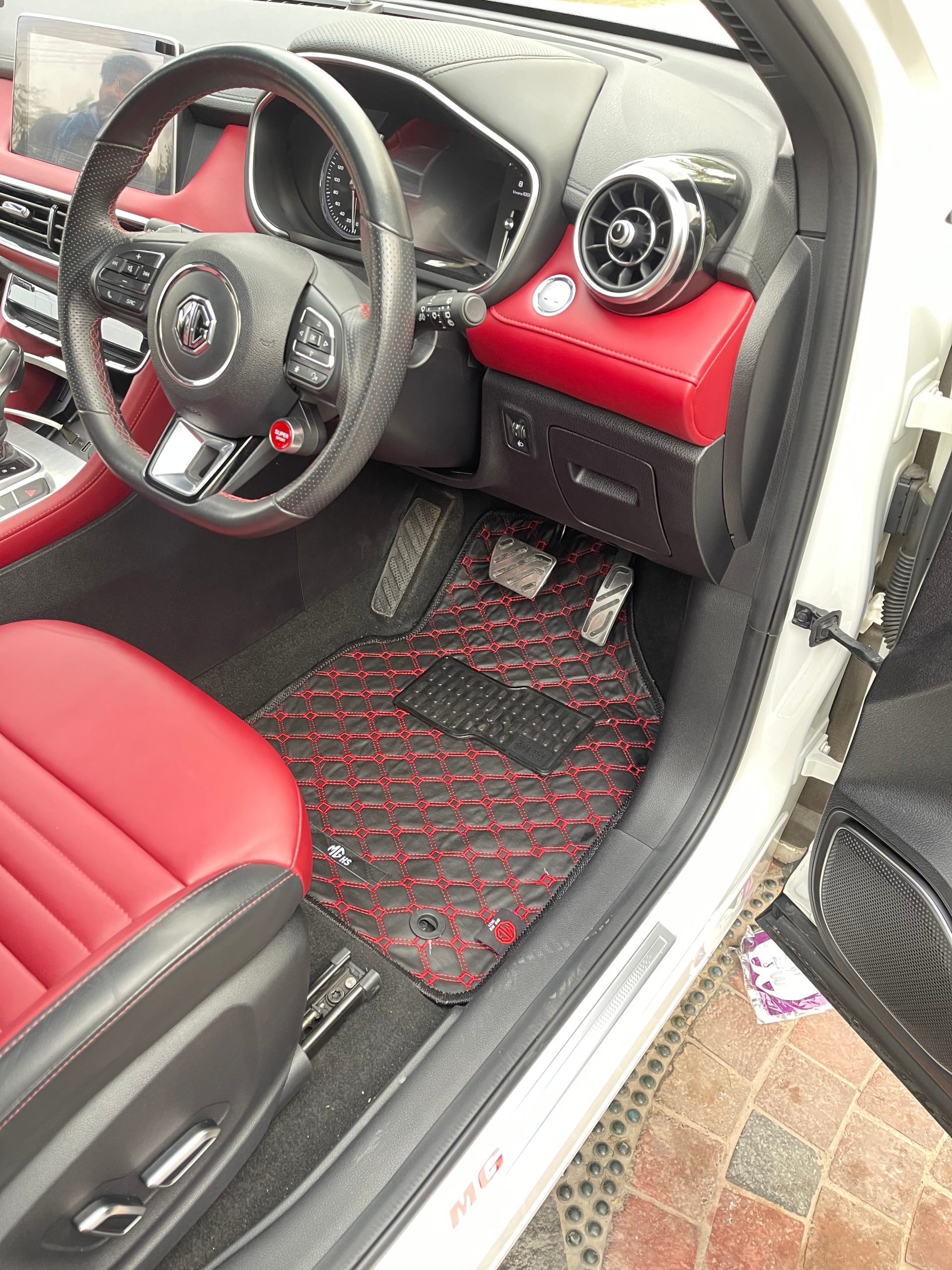 MG HS 2021-PRESENT 7D LUXURY CAR FLOOR MAT 12 img 2 17 scaled