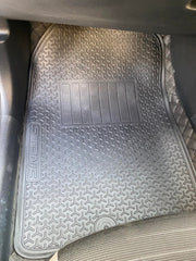 KIA STONIC 2021-2024 PREMIUM LATEX RUBBER FLOOR MAT 4 img 4 63